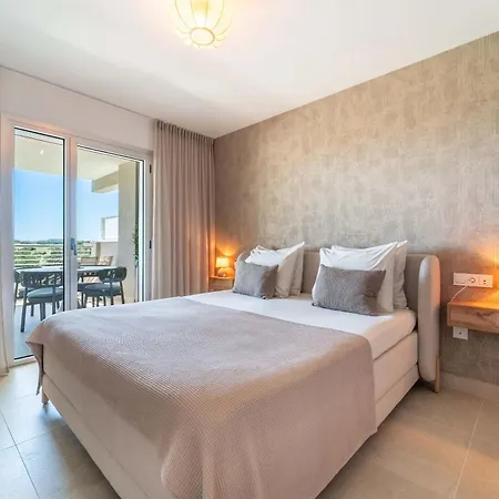 Casa Sunny Golf - Modern Retreat With Sea View * Estepona
