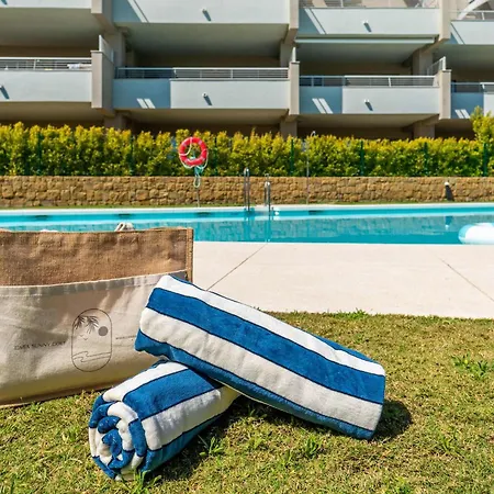 Casa Sunny Golf - Modern Retreat With Sea View Apartmán Estepona