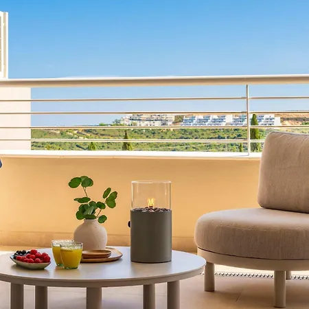 Casa Sunny Golf - Modern Retreat With Sea View Apartmán *