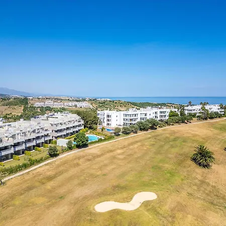 Casa Sunny Golf - Modern Retreat With Sea View Apartmán *
