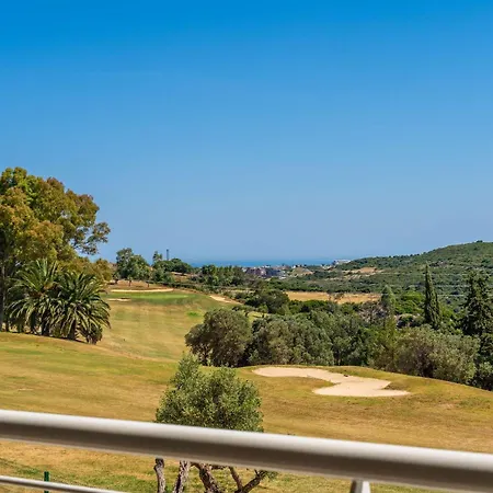 Casa Sunny Golf - Modern Retreat With Sea View Estepona
